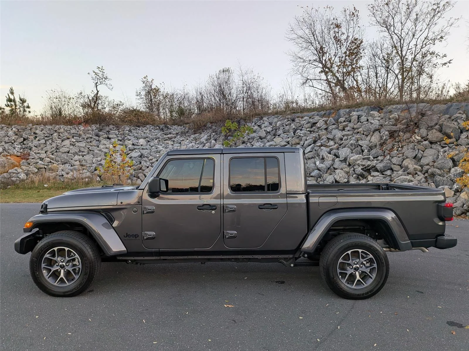 2025 Jeep Gladiator Sport S - Photo 8