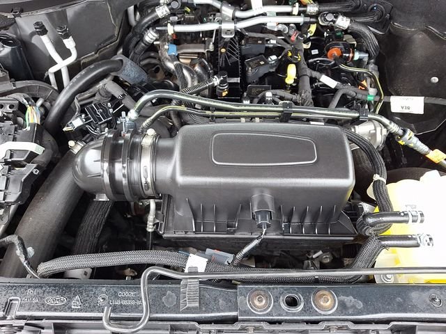 Certified Used 2023 Green Metallic Ford XLT image 27