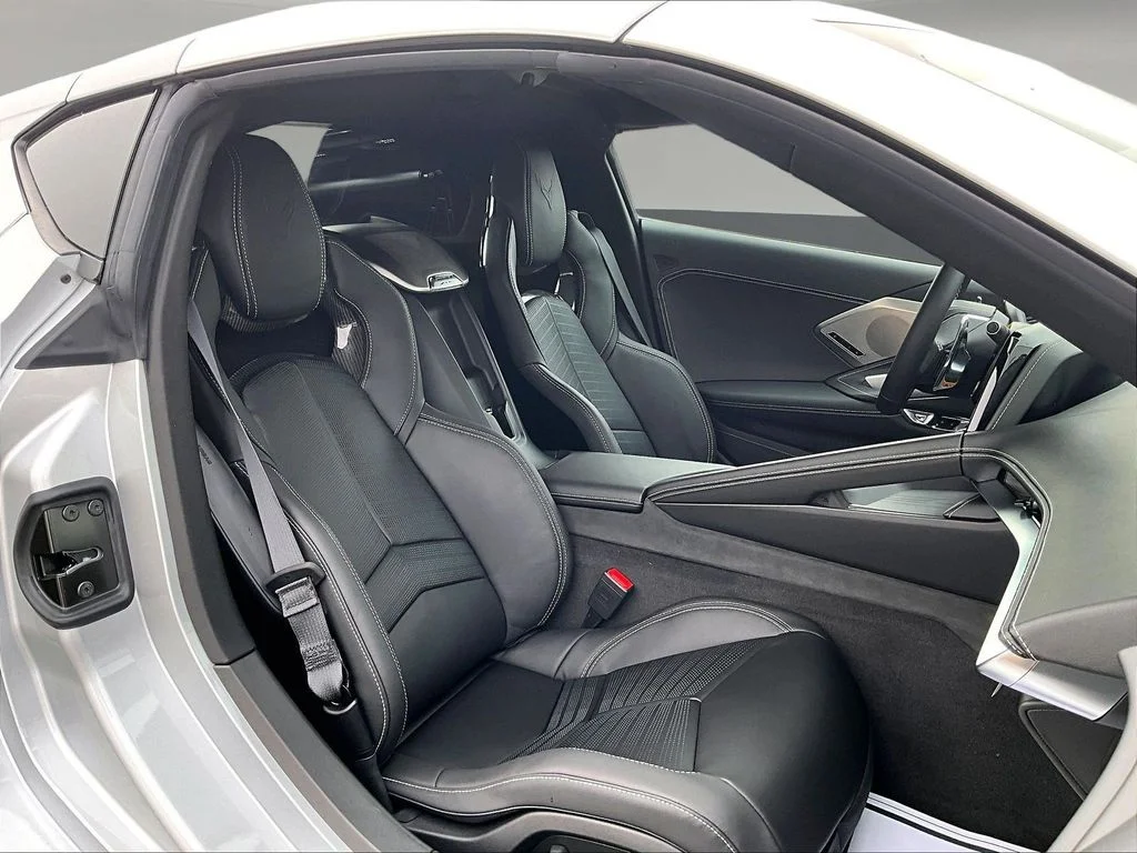 2026 Chevrolet Corvette 2LZ - Photo 11