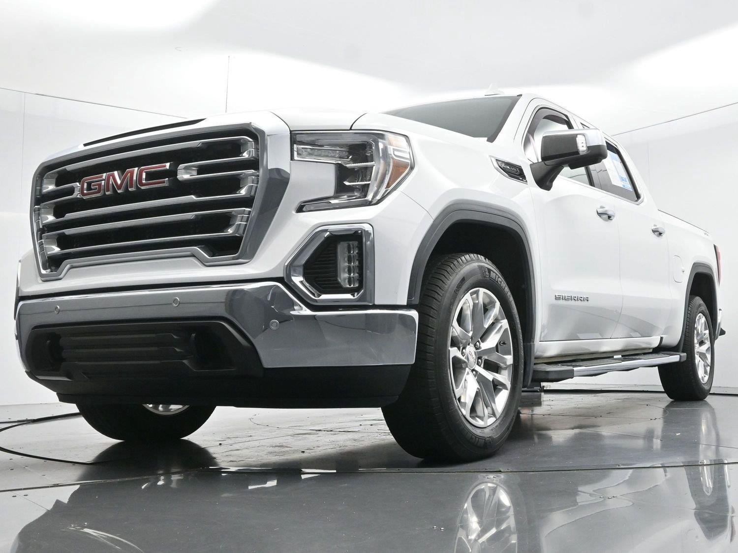 Used 2019 Summit White GMC SLT image 50