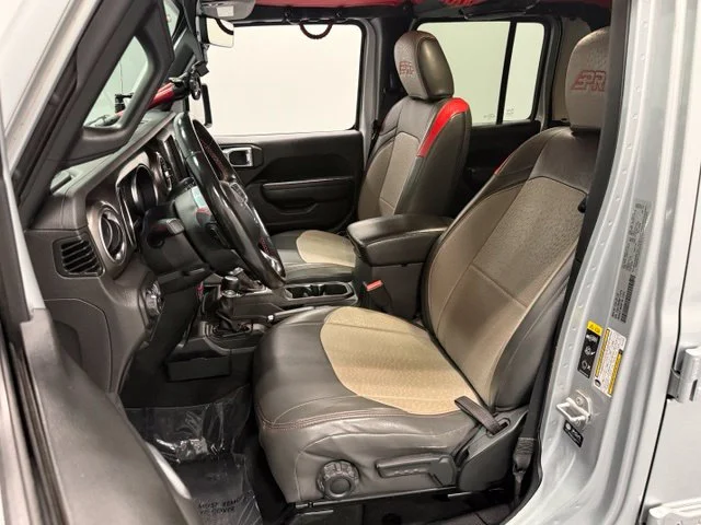 Used 2022 Silver Jeep Rubicon image 13