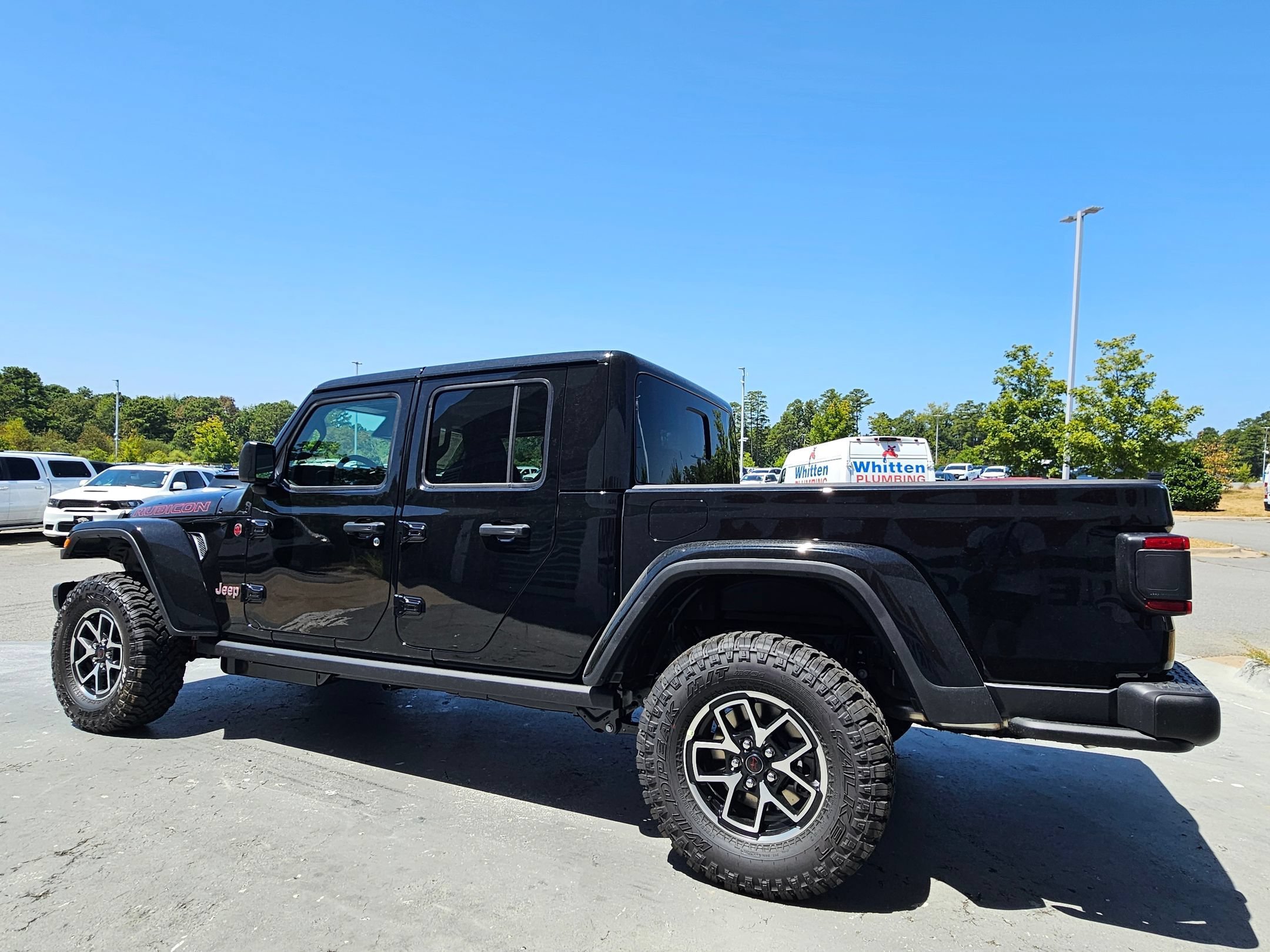 New 2026 Black Clear-Coat Exterior Paint Jeep Rubicon X image 5
