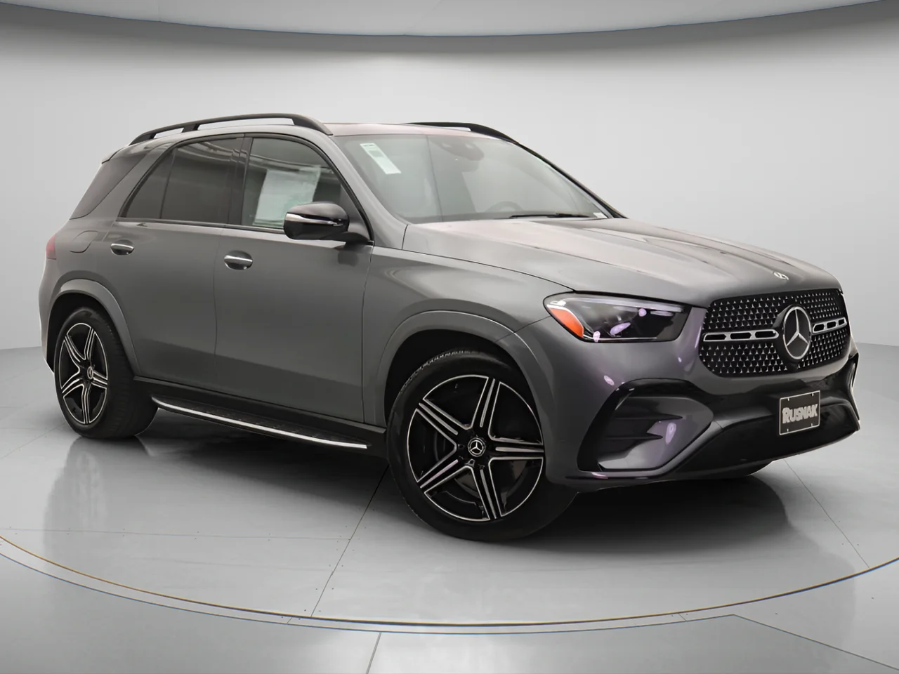 New 2026 Selenite Grey Metallic Mercedes-Benz 580 4MATIC® image 13