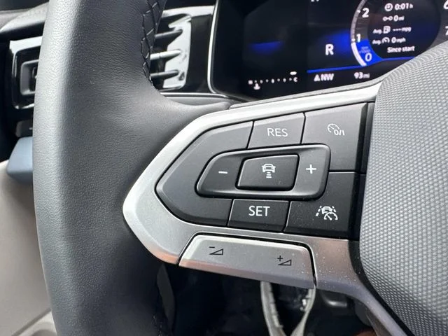 2025 Volkswagen Jetta SE - Photo 21