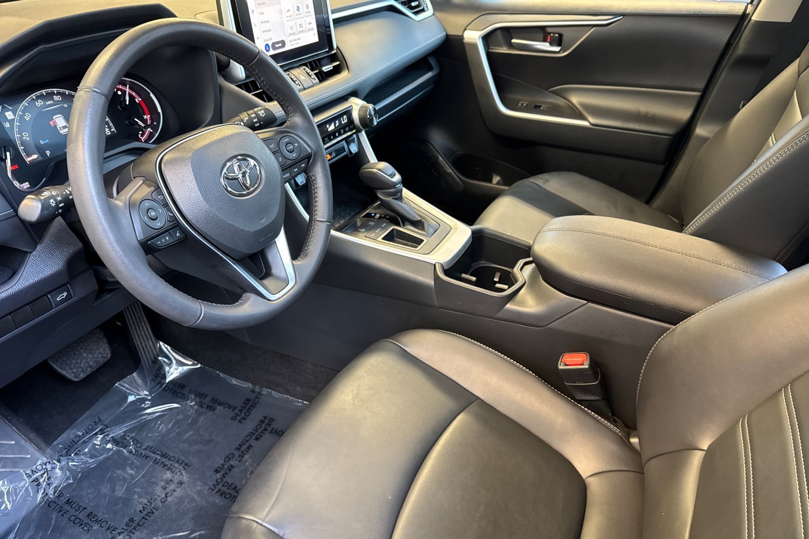 Used 2023 Gray Toyota XLE Premium image 11