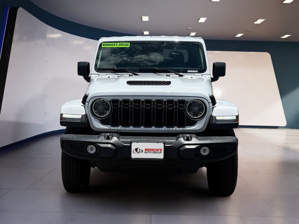 New 2026 Bright White Clear-Coat Exterior Paint Jeep Sport S image 8