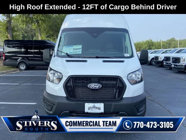 New 2026 Oxford White Ford Base image 8