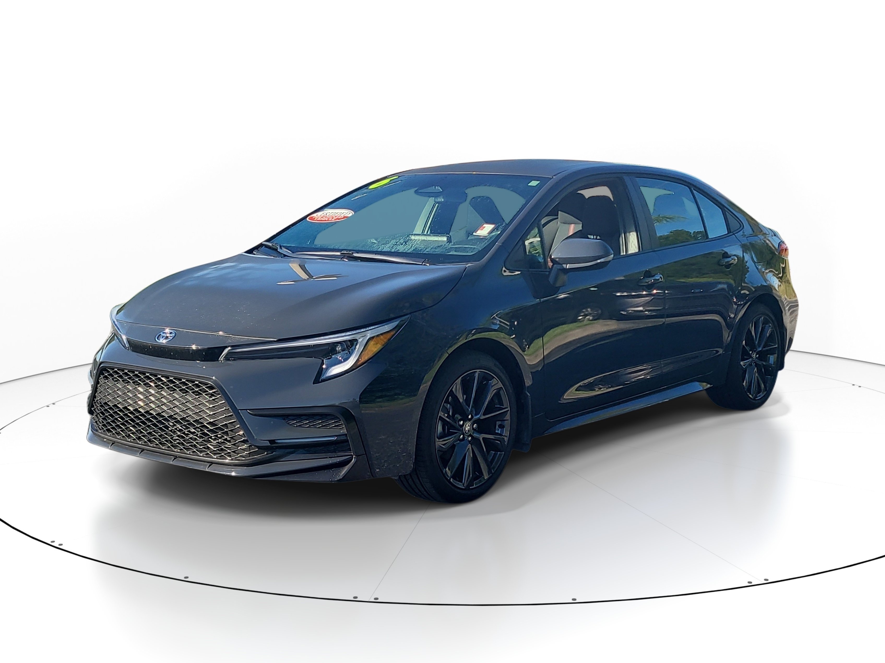 Used 2026 Underground Toyota SE image 3