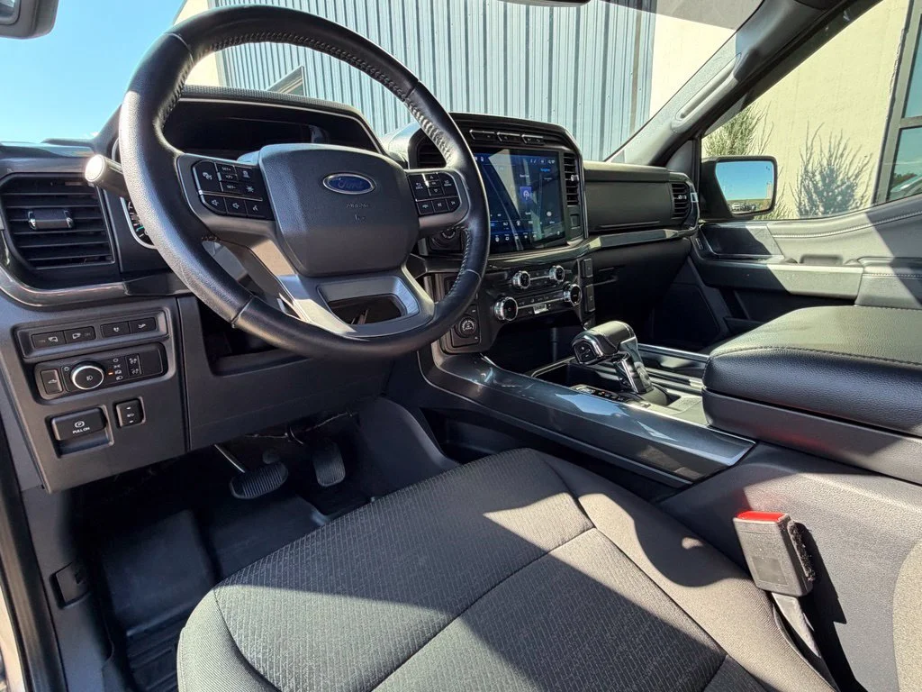 Used 2022 Silver Ford XLT image 10
