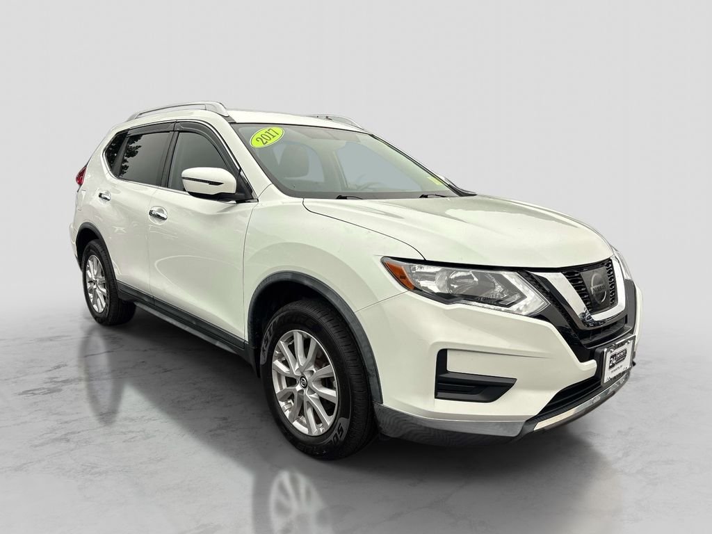 Used 2017 White Nissan SV image 7