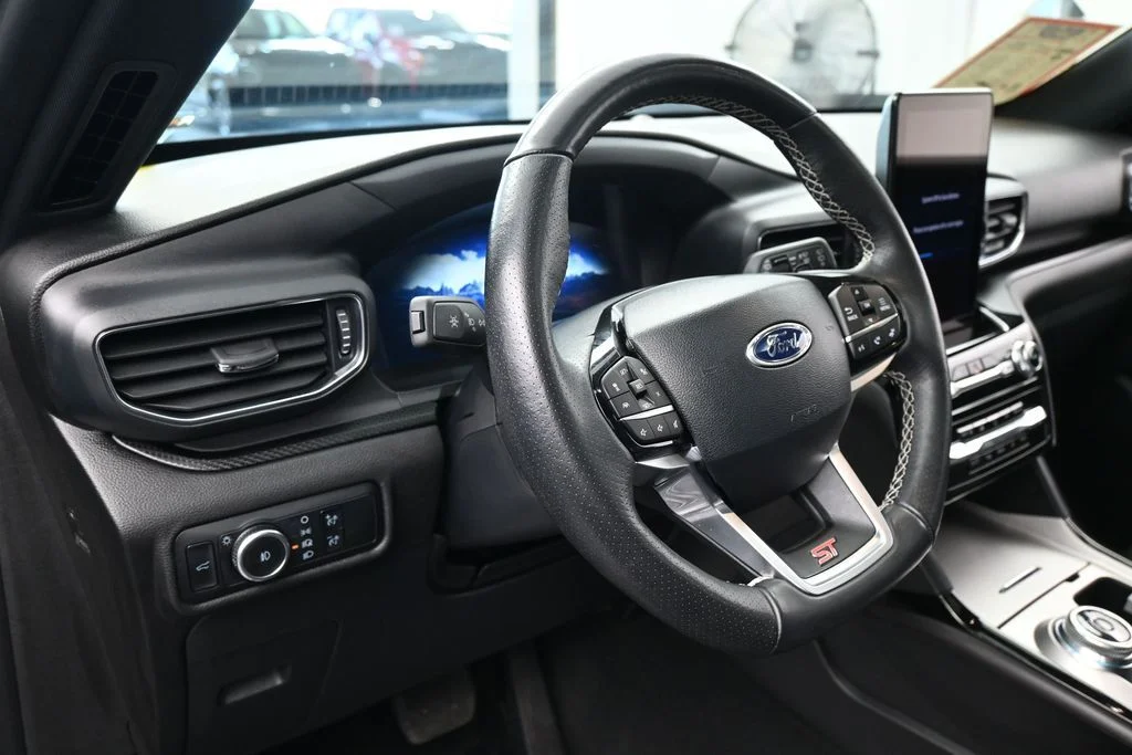 Used 2024 Black Metallic Ford ST image 14