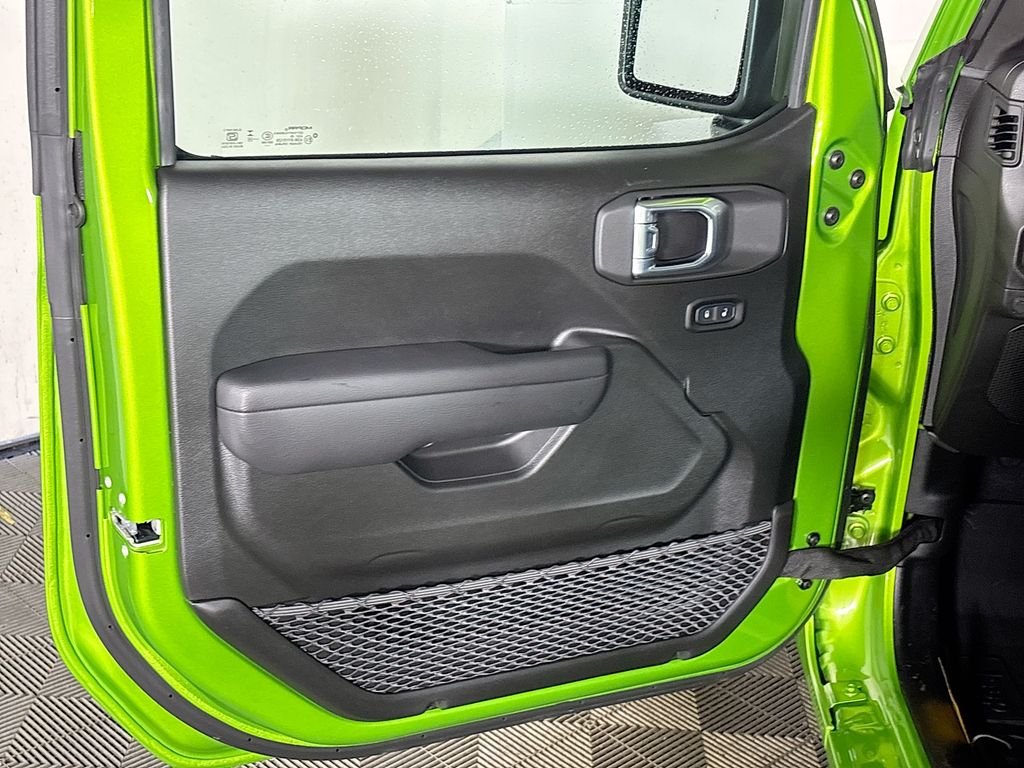 New 2026 Mojito Clear-Coat Exterior Paint Jeep Sport S image 10