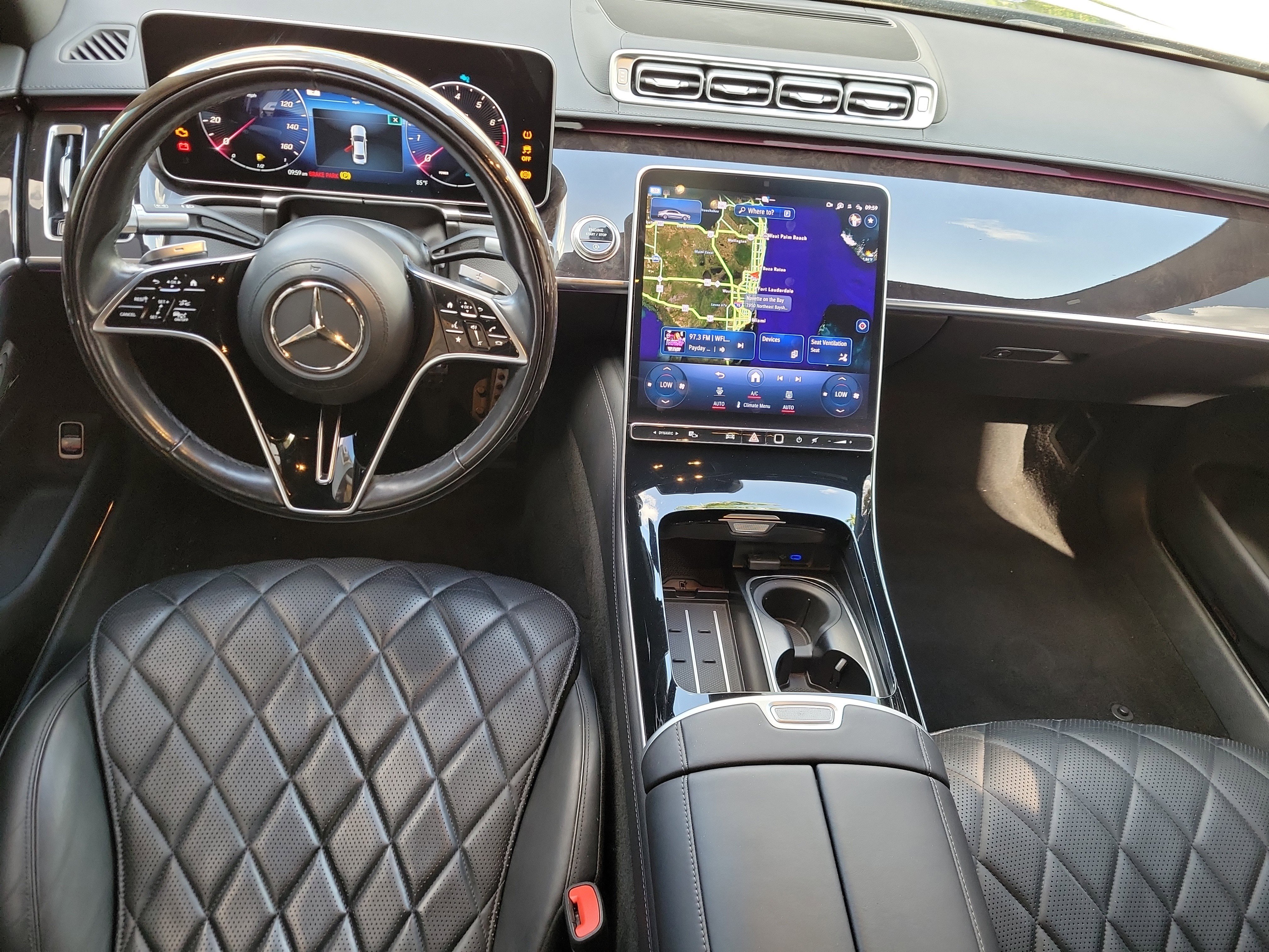 Used 2023 Black Mercedes-Benz S 580 image 12