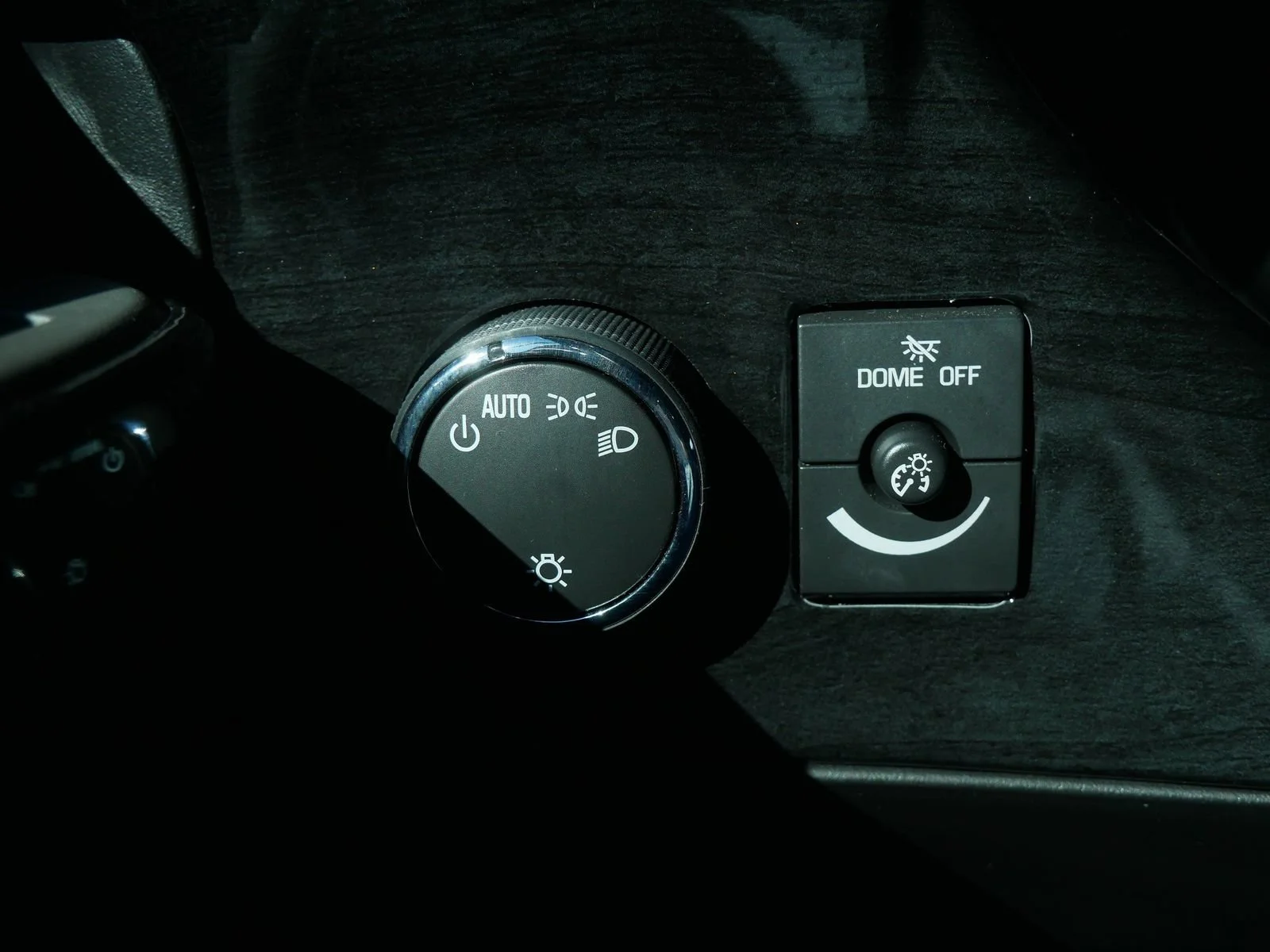 Used 2025 Onyx Black GMC Work Van image 48