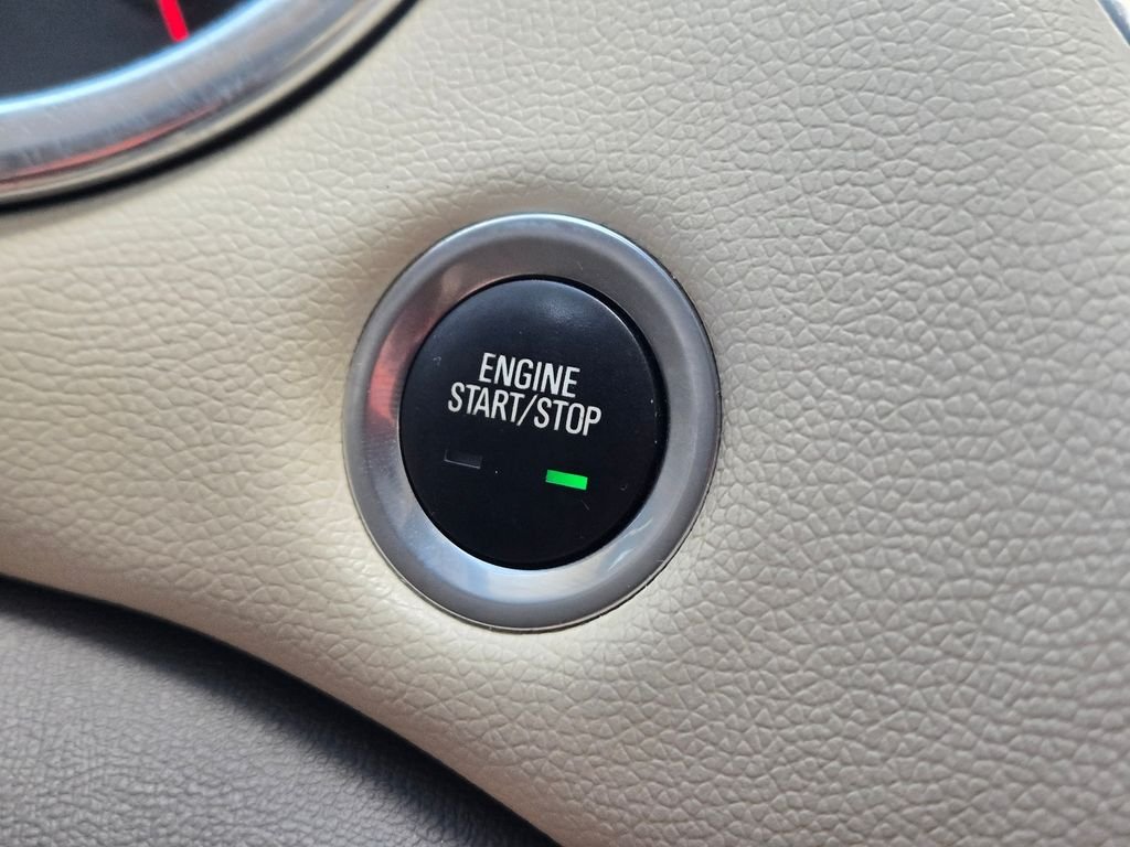 Used 2020 White Chevrolet Premier image 28