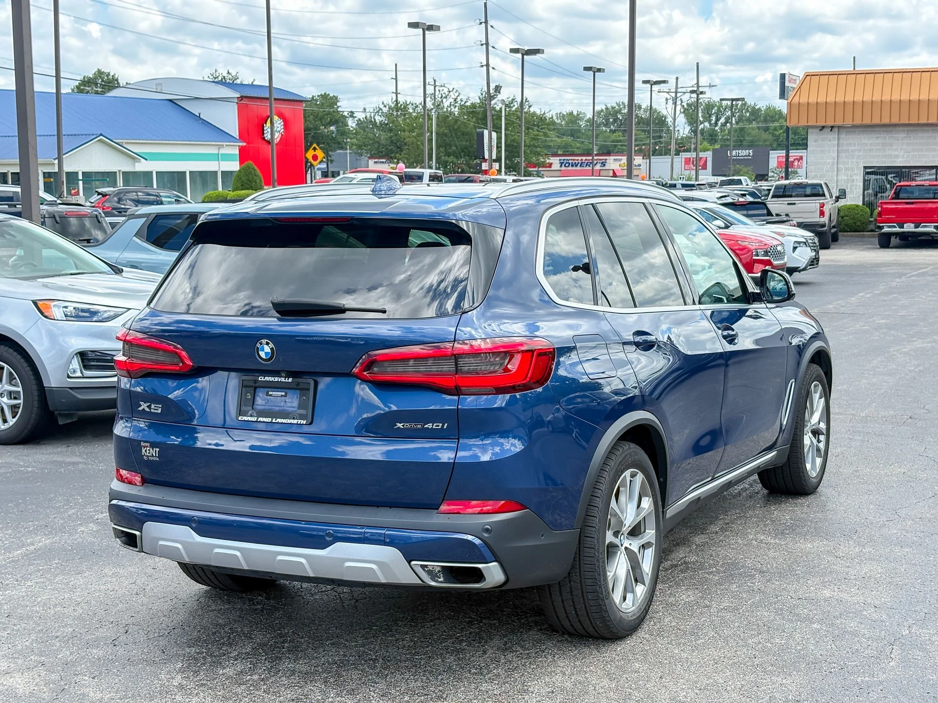 Used 2020 Blue BMW xDrive40i image 8