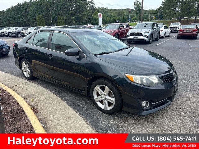 2014 Toyota Camry SE