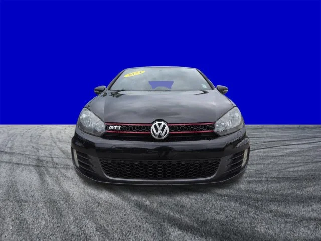 Used 2014 Deep Black Pearl Volkswagen Wolfsburg Edition image 9