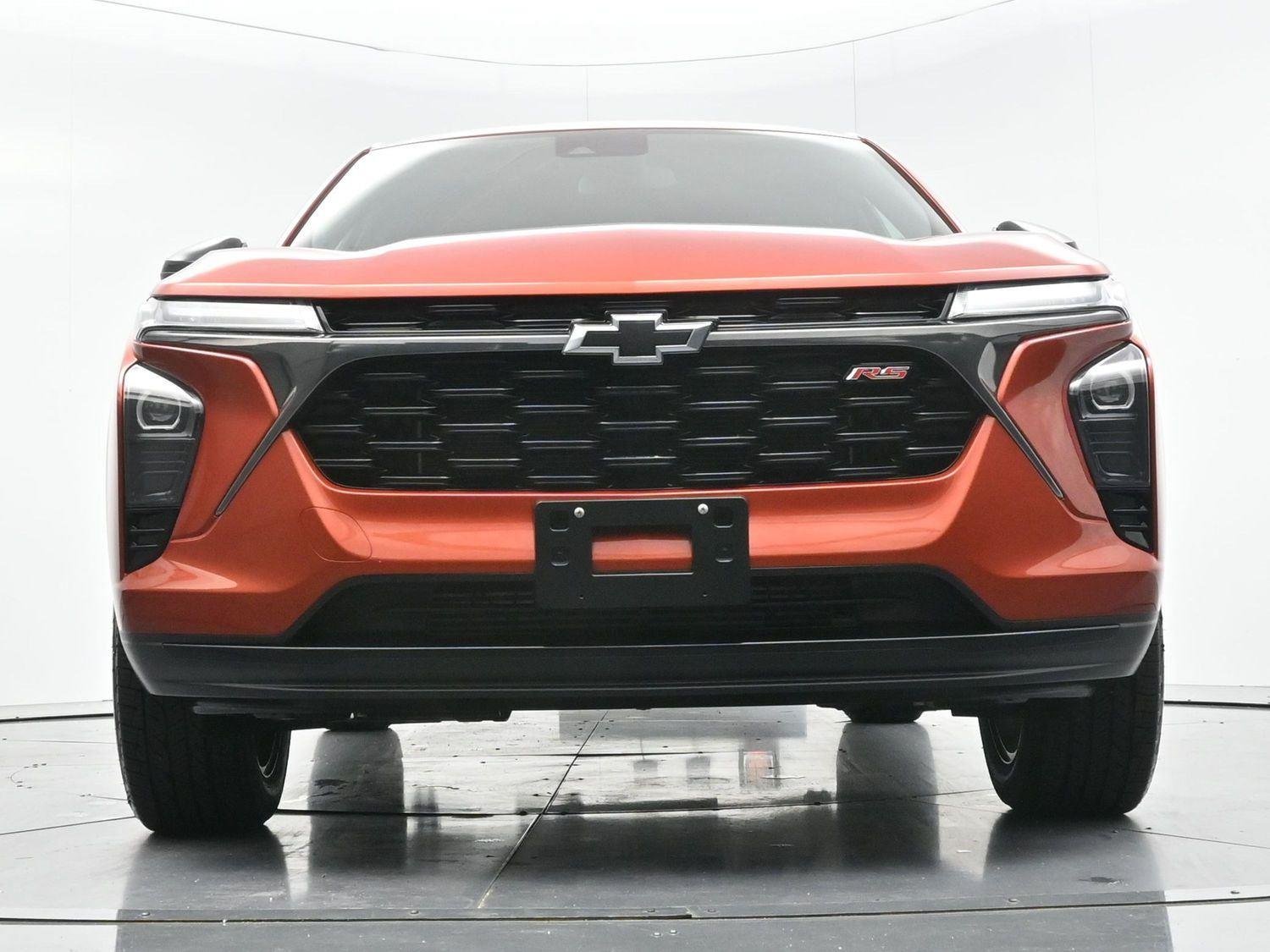 Used 2024 Cayenne Orange Metallic Chevrolet 1RS image 41
