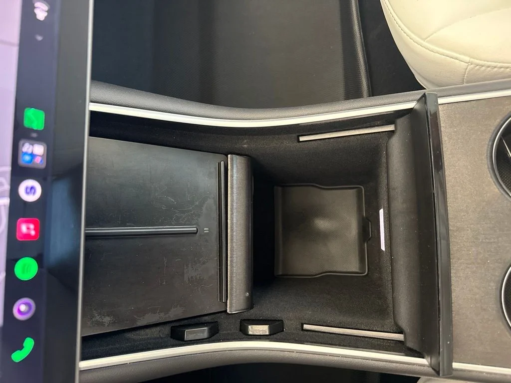 Used 2019 Black Tesla  image 24