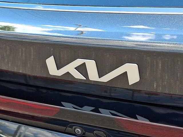 Used 2025 Gray Kia EX image 34