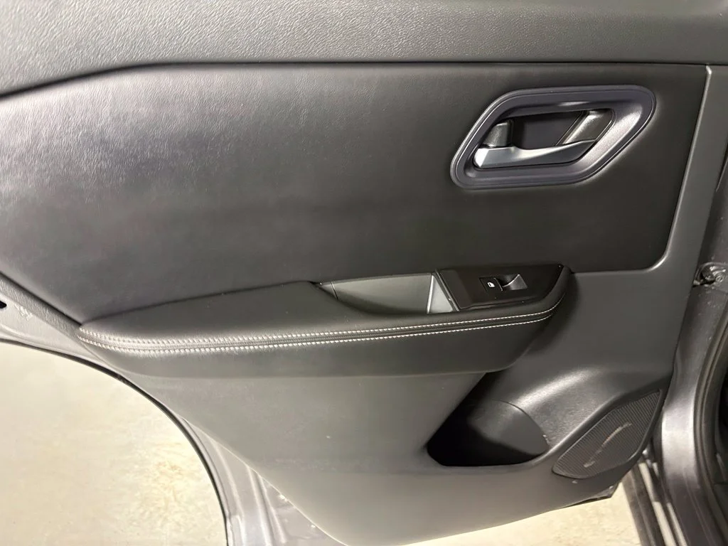 Used 2024 Gray Nissan SV image 34
