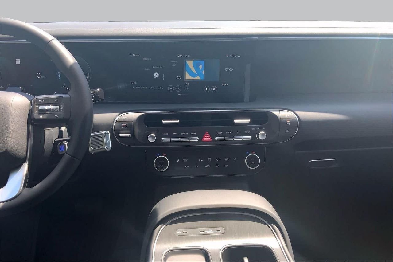 New 2026 Creamy White Pearl Hyundai SEL 8P image 6