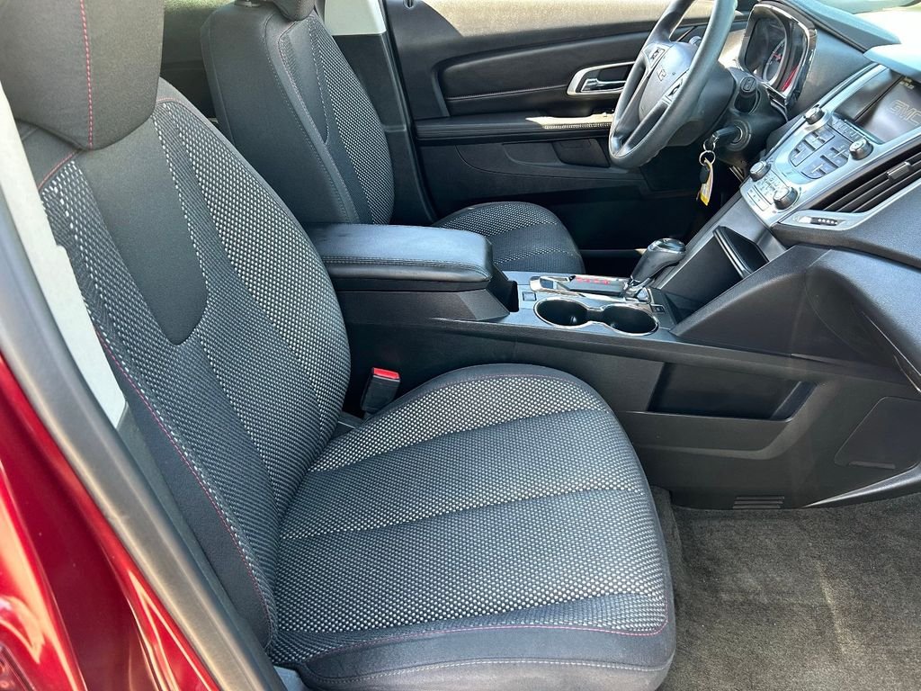 Used 2017 Red GMC SLE-1 image 11