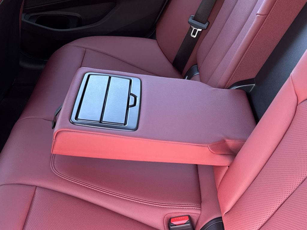 New 2026 Skyscraper Grey Metallic BMW 330i xDrive image 26