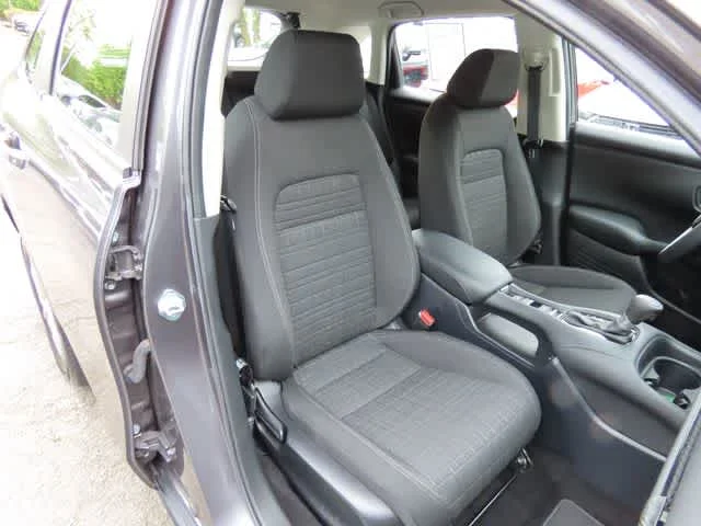2025 Honda HR-V LX - Photo 16