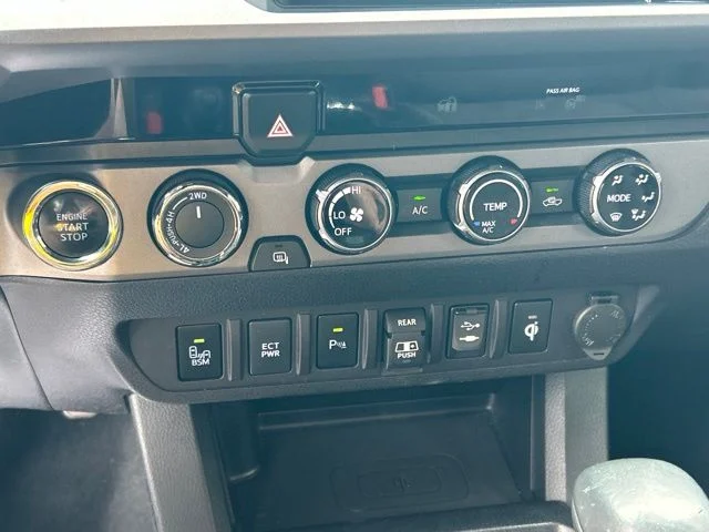 Used 2018  Toyota TRD Off-Road image 59