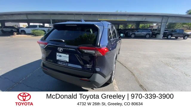Certified Used 2025  Toyota XLE image 6