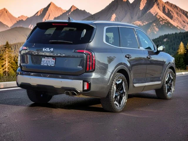 Used 2023 Gray Kia EX image 7