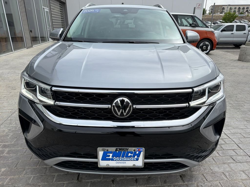 2024 Volkswagen Taos SEL - Photo 10