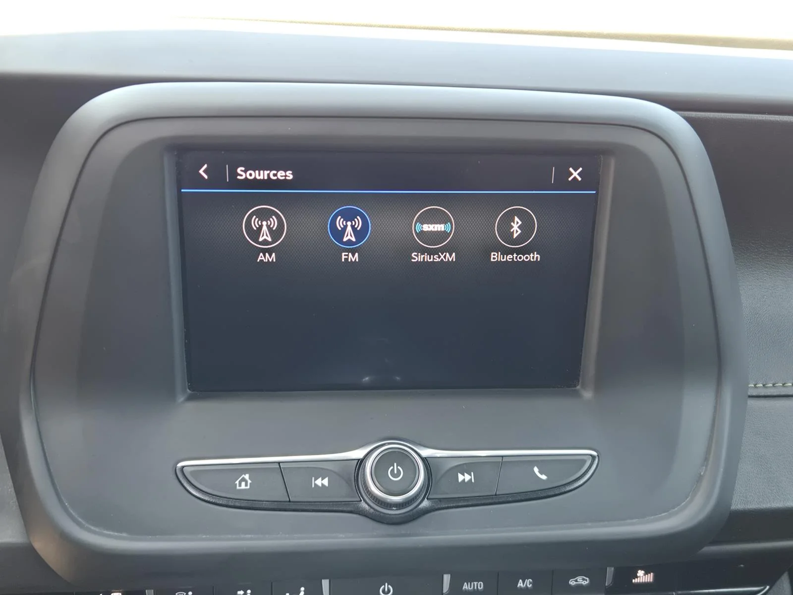 Used 2020 Satin Steel Gray Metallic Chevrolet 2dr Conv 1LT image 9