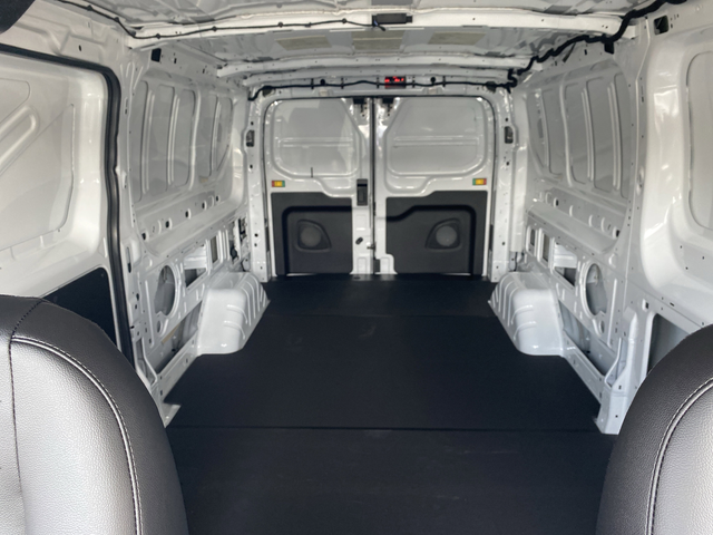 New 2026 Oxford White Ford Base image 26