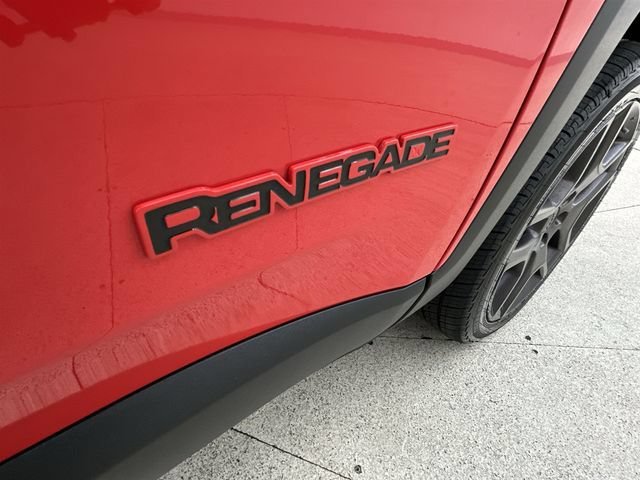 2022 Jeep Renegade Red Edition - Photo 39