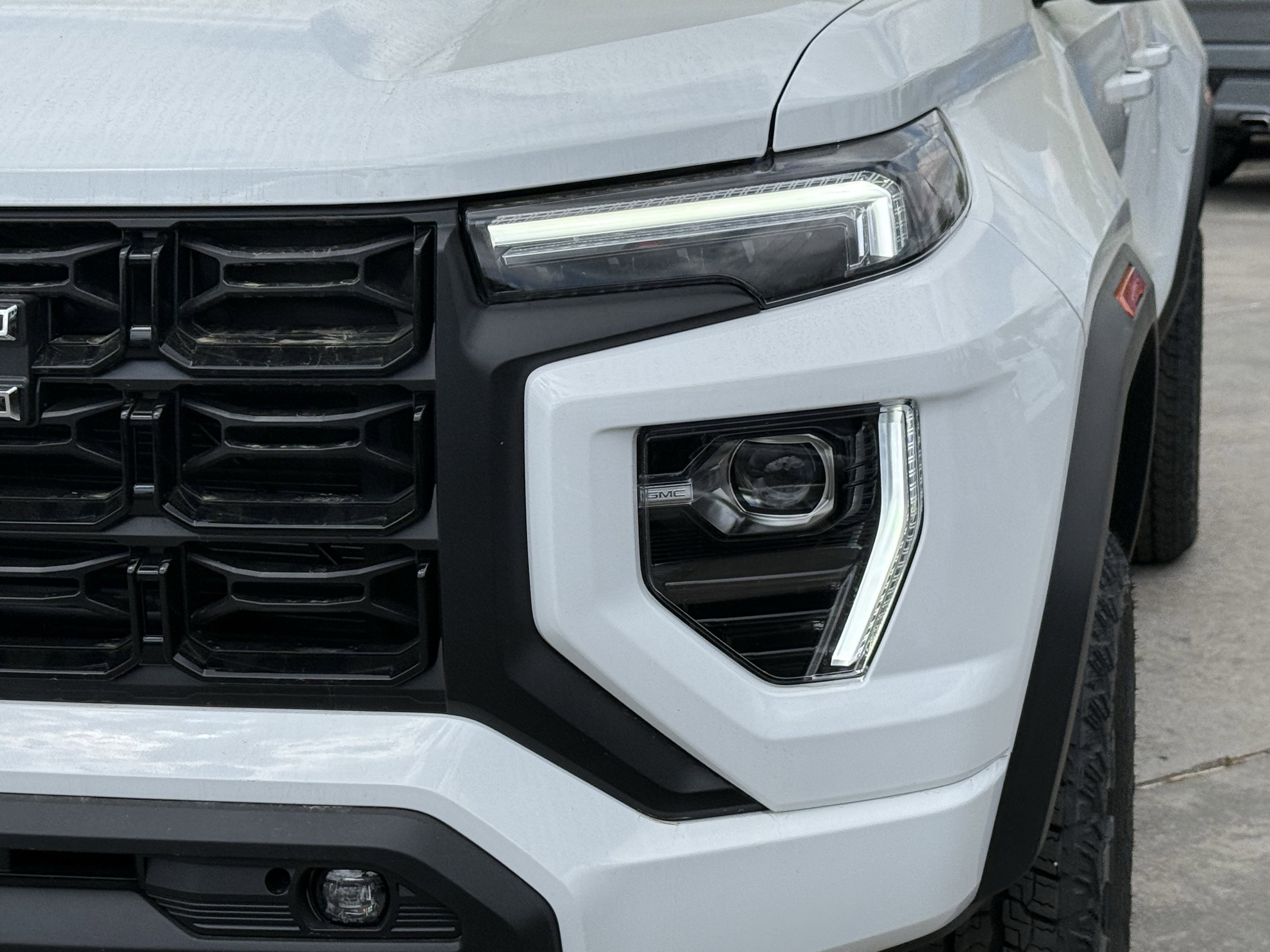 2026 GMC Canyon Elevation - Photo 7