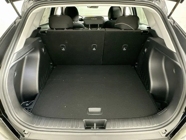 New 2026 Hyundai KONA SEL Sport