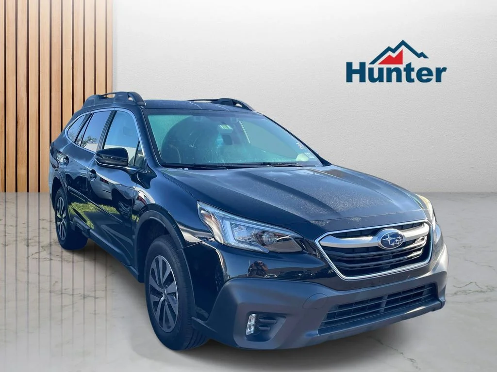 Used 2021 Crystal Black Silica Subaru Premium image 1