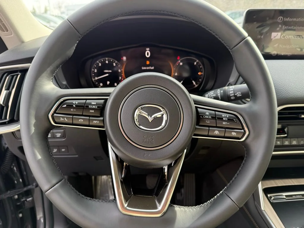 2026 Mazda CX-90 Premium Package - Photo 17