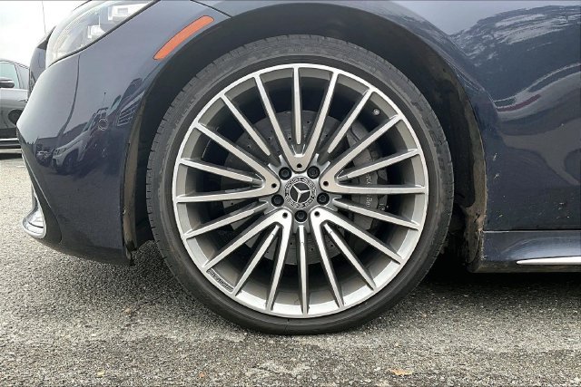 Certified Used 2023 Blue Mercedes-Benz S 580 image 5