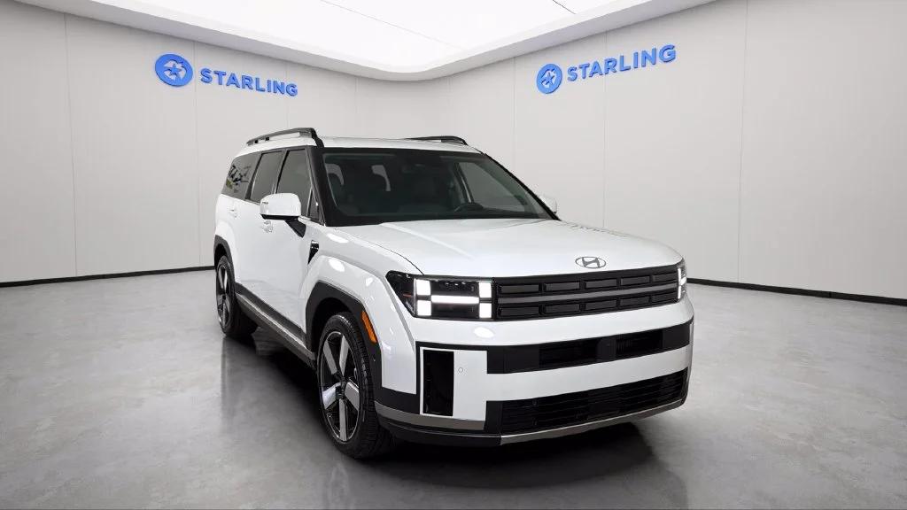 Used 2026 White Hyundai Limited image 15