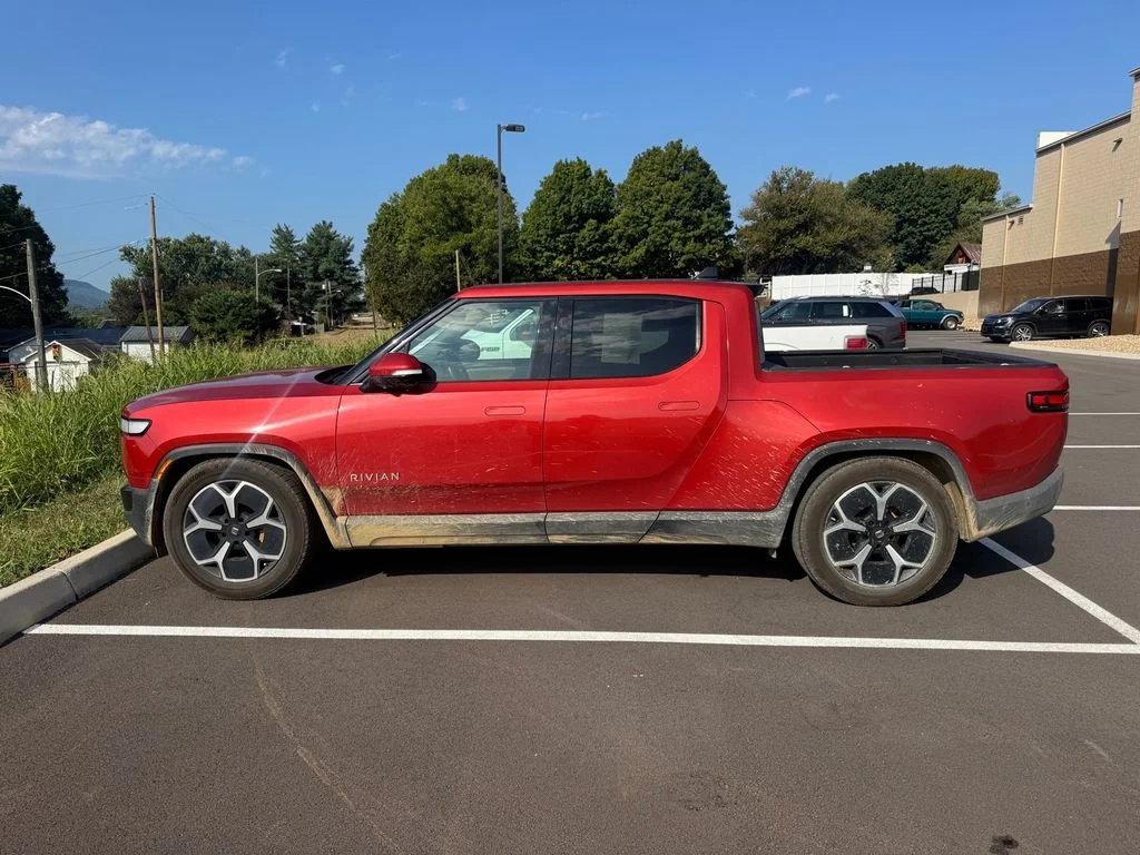Used 2022 Red Rivian Adventure image 18