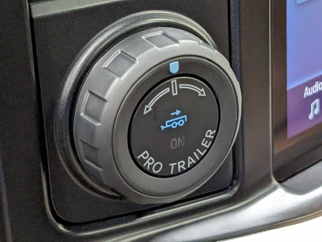 New 2026 Star White Metallic Tri-Coat Ford F-350® King Ranch® image 47