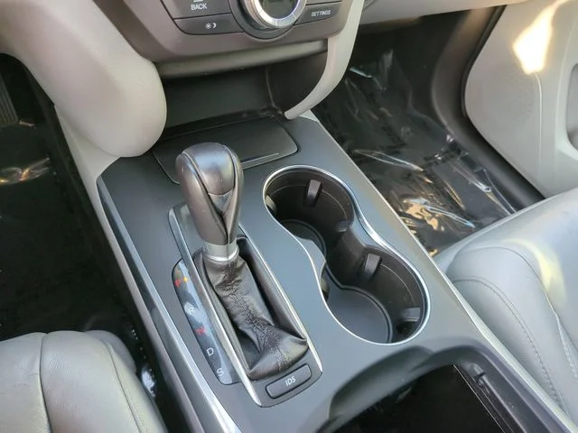 Used 2015  Acura 3.5L Technology Package image 27