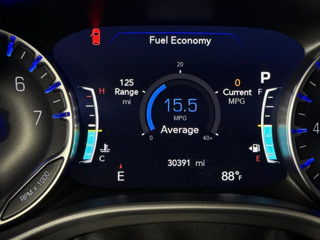 Used 2025 White Ford Platinum image 17