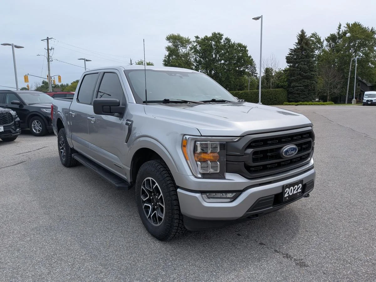 Used 2022 Silver Ford Xlt 4wd Supercrew image 3