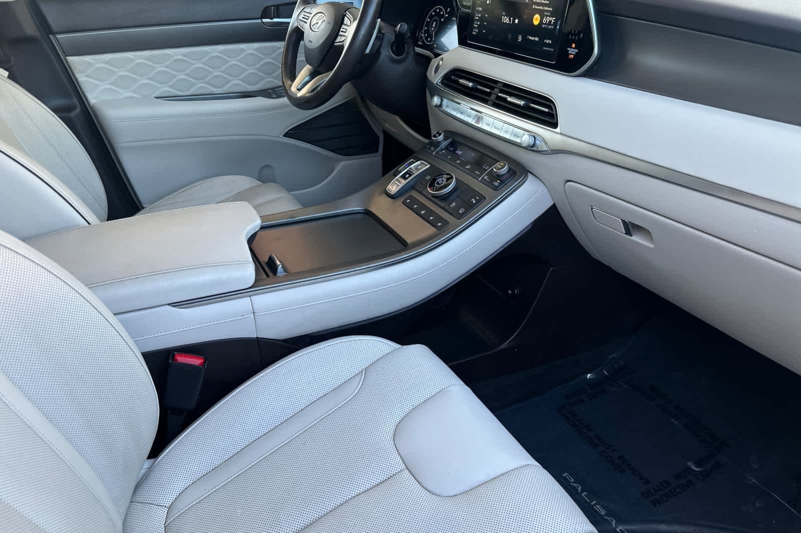 Used 2020 Steel Graphite Hyundai Limited image 18