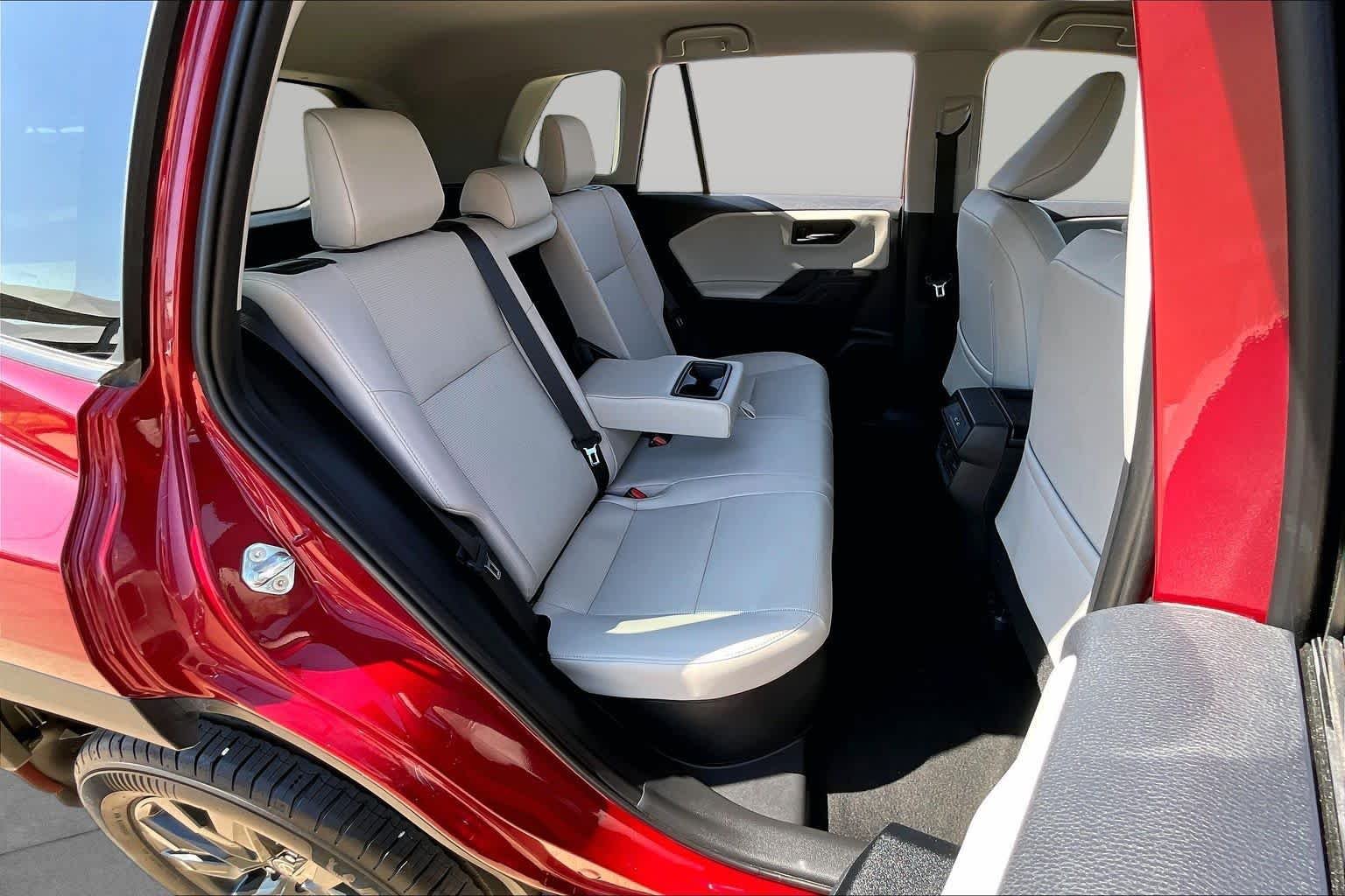 Used 2026 Ruby Flare Pearl Toyota XLE Premium image 18